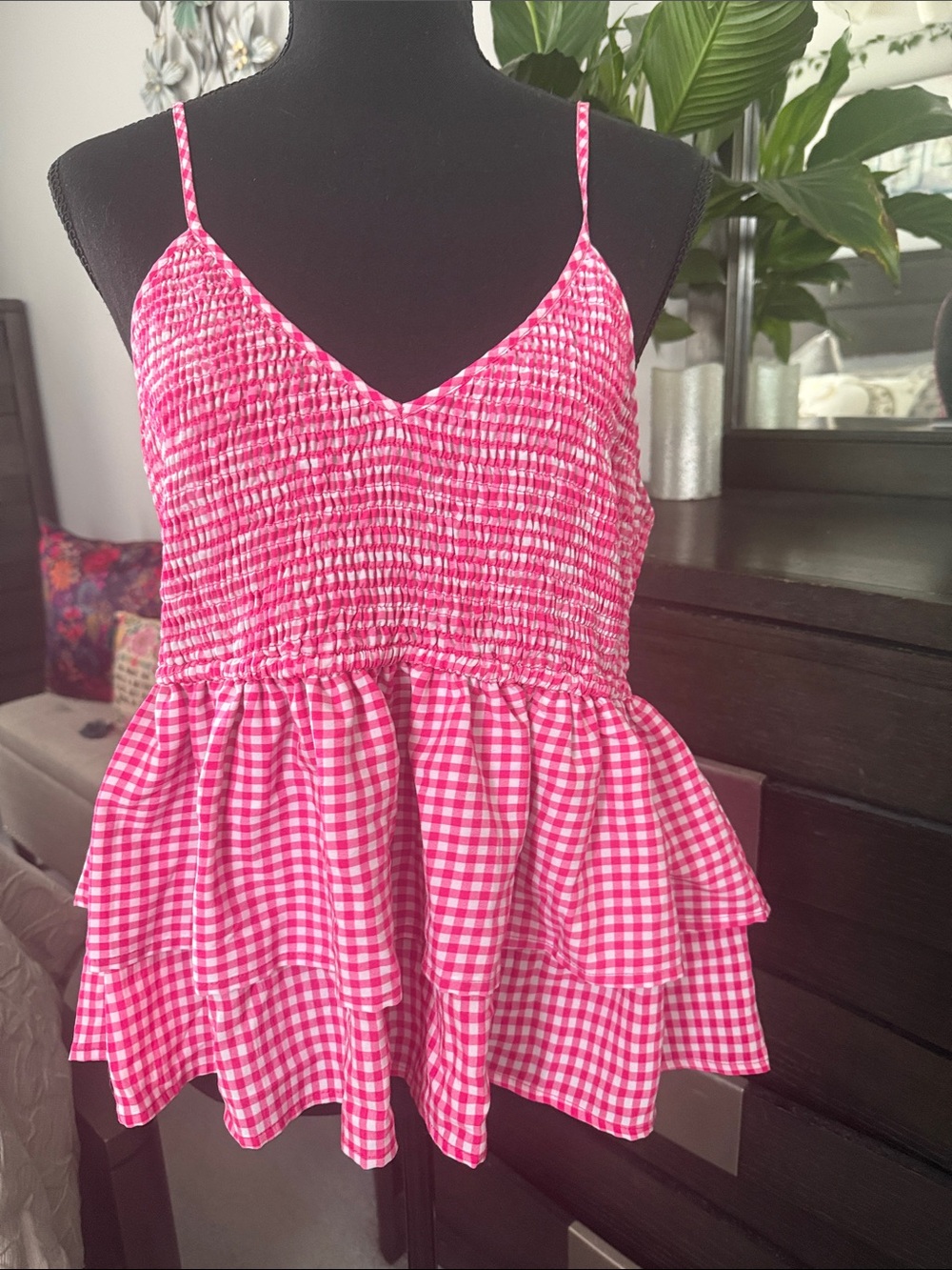 Smocked Gingham Ruffle Tank Top - Pink